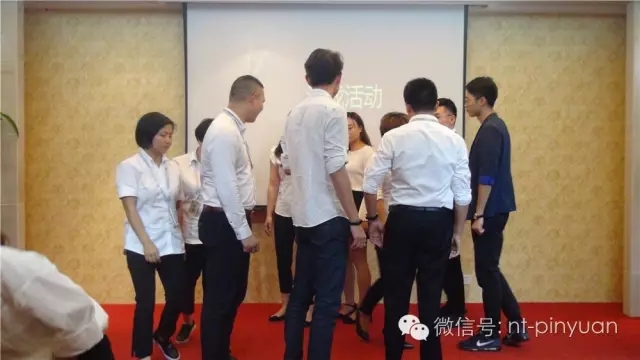 【大事記】輝煌八周年-第三季度員工表彰大會！